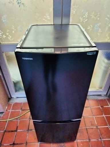 東芝　冷蔵庫　GR-R15BS 2020年製　ブラック　1548