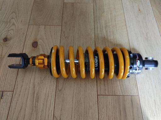マジェスティS用 RPM G2 ZEROリヤサスペンションSOLOです。