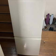 SHARP 冷蔵庫　2015年製　