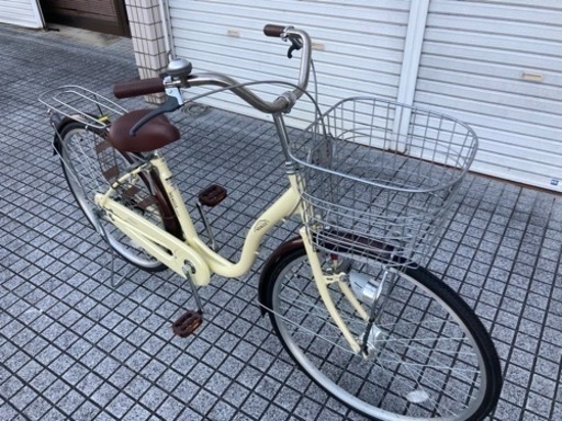 26インチ自転車】LEDオートライト 6段変速付 前タイヤ新品❗️若林