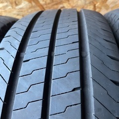 極上タイヤ　コンチネンタル　Vancontact eco 215/60R17 109/107T 夏タイヤ　2019年製　17インチ