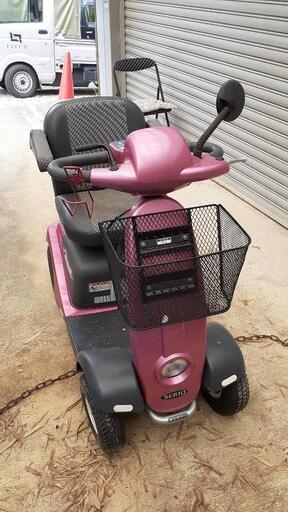 電動シニアカーピンク