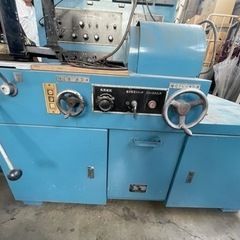 セルモーターとかダイナモをオーバーホールしたあとにテストする機械