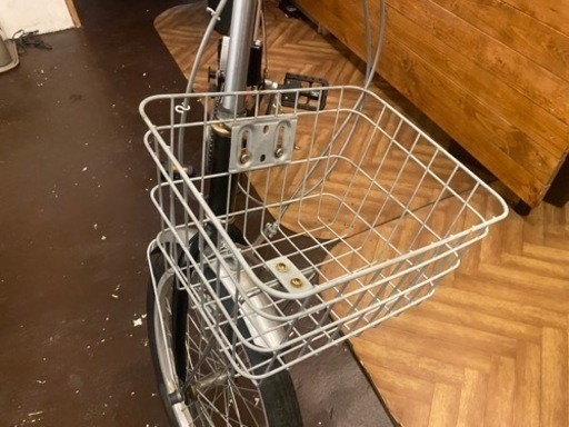 【サス付き】折りたたみ自転車20インチ　カゴ付き