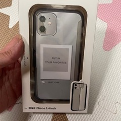 《新品未開封》iPhone5.4インチカードケース付き携帯カバー