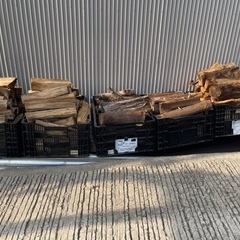 30cm以下薪100kg コンテナ付き