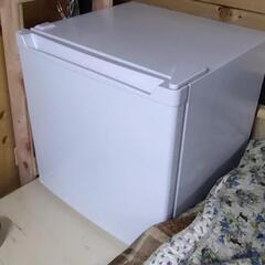 ポータブル冷蔵庫と小型冷凍庫