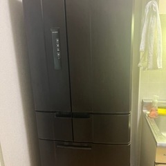 三菱6年式冷蔵庫 木目調 6ドア 自動製氷機能有り
