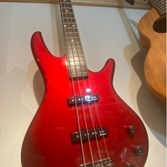 Ibanez ベース （エレキベース）キャンディーアップルレッド...