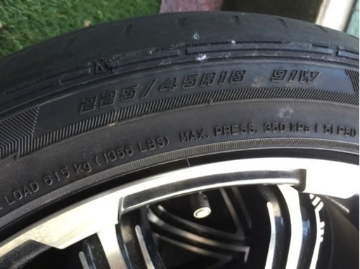 カッシーナ V1 18x7.5JJ 5H114.3 テクノピア