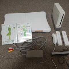 Wii本体(Nintendo)＋バランスWiiボード＋WiiFi...