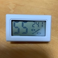 【新品】デジタル温湿度計(白)①