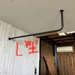 在庫処分【定価3万以上のセット】アイアン製ハンガーパイプ2本と各ホルダー