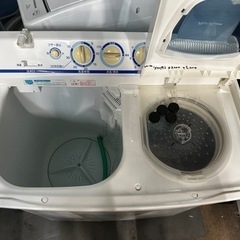 2016年　日立　2槽式洗濯機　実売36000円くらいです