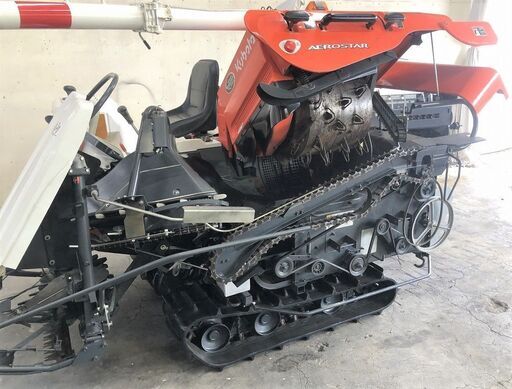 SOLD OUT】【三重県津市】 使用少なめ 美品！ 清掃・整備済み クボタ