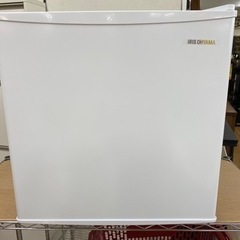 I605 ☆ 2021年製の未使用品！ アイリスオーヤマ 冷蔵庫 (45L) 1ドア ⭐