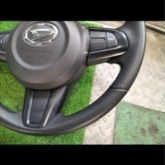 ダイハツ　ムーヴ　ステアリング