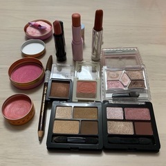 10/27【取引終了】ヘアオイル/VTシカ/イヤホン その他