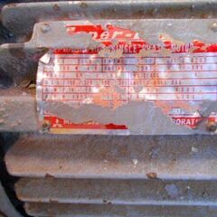 100Vコンプレッサー作動異常なし、引き取り限定になります。