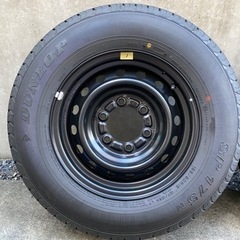 ハイエース6型 新車外し タイヤホイール4本195/80R15 107/105 LT 2022年
