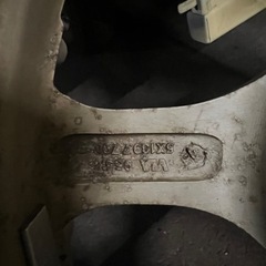 スタッドレス　265/65R17 1年使用　8〜9分山　バリ溝　バリ目