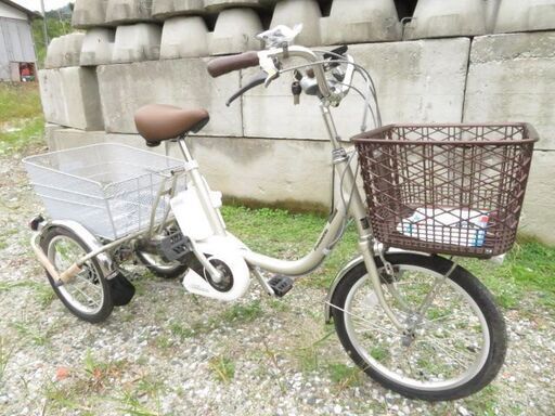 値下げ!!!　超美品　パナソニック　ビビライフ　電動３輪自転車　リチウム16Ah