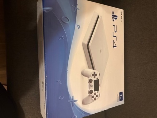 【取引完了】PS4 1TB CUH-2000