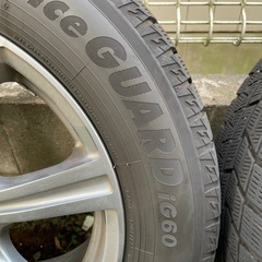 中古スタッドレスタイヤ売ります　ヨコハマアイスガードig60  205/60R16  ナット無し