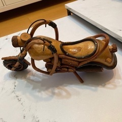 木製オートバイ　民芸品