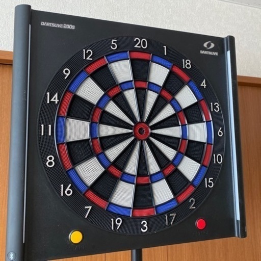 ダーツライブ200s 中古品 中古】ダーツライブ200S（ダーツライブマット＋スタンドセット）