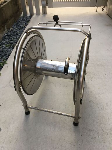 引き取り　中古　ステンレス製ホースリール