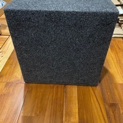 カロッツェリア　サブウーファー最大1000w BOX業者作成　アンプセット売り　取り付けに必要な配線付き