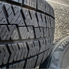 ☆日産セレナ純正ホイール15インチ タイヤ:ブリヂストンVRX2 195/65/R15 2018年製　4本