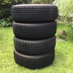 値下げ〉 バリ山 冬タイヤ 実走行 約300km 185／70R 14 ｱﾙﾐﾎｲｰﾙ付4本  