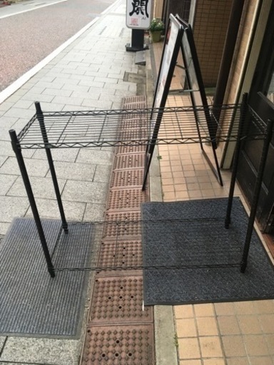 ブラックシェルフ
