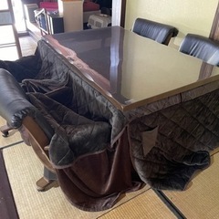 ハイタイプこたつ ダイニングこたつ テーブル 回転椅子4つ付き