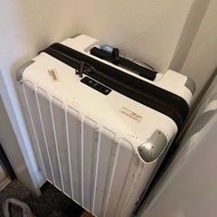 スーツケースお貸しします