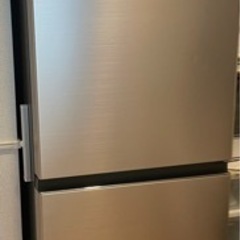 2019年製HITACHI冷蔵庫 現在取り引き中です。