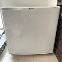 ハイアール　Haier 小型冷蔵庫　幅47.5cm 高さ49cm...