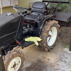 トラクター三菱4WD