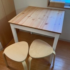 【値段交渉可】IKEA ダイニングテーブル & 椅子x2