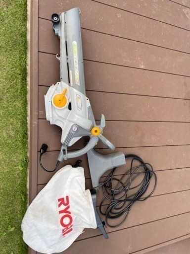 【ブロワー】RYOBI RESV-1010 ブロワー　工具　風　掃除機