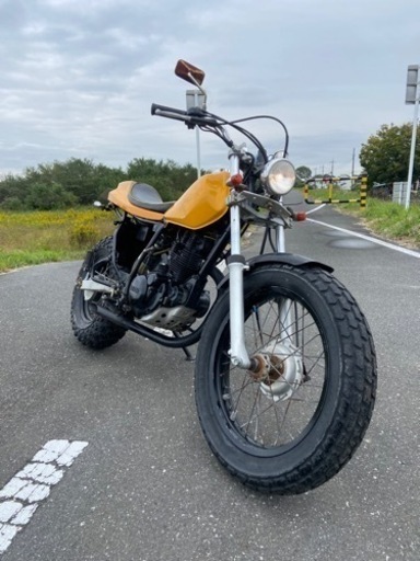 ヤマハ　tw200