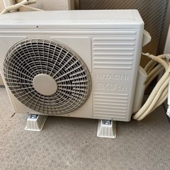 受け渡し予定者決定】返信できていない方、申し訳ありません。日立 ルームエアコン 白くまくん RAS-SH28LE9