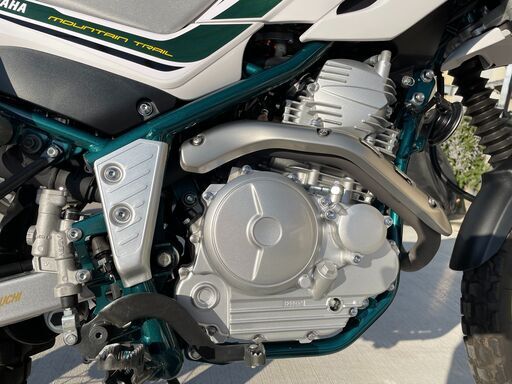 スズキ GZ250〔マローダー〕 MOTOMAP車・ブラック