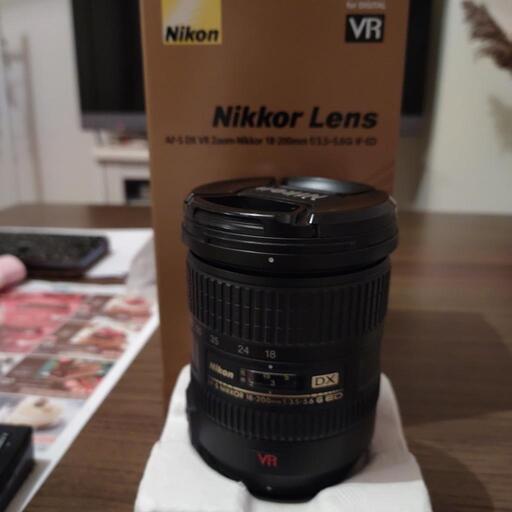 取引者決定しましたNikonズームレンズAF-S.VR.18㍉-200㍉