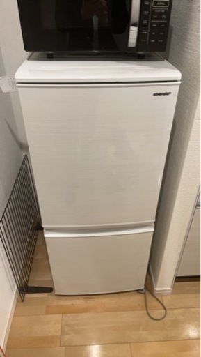 SHARP 冷蔵庫　SJ-D14E 2019年　引き取り希望の画像