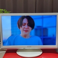 SHARP AQUOS 19型液晶テレビ/2018年製