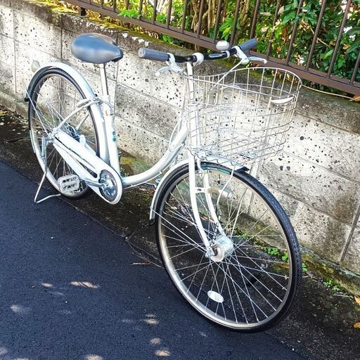 ★美品‼お届け可！★ 26インチ 自転車『DIORA』 シルバー オートライト