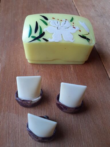 お筝 13弦 筝 (お琴)13弦 琴柱と琴枕(鳥居台)を